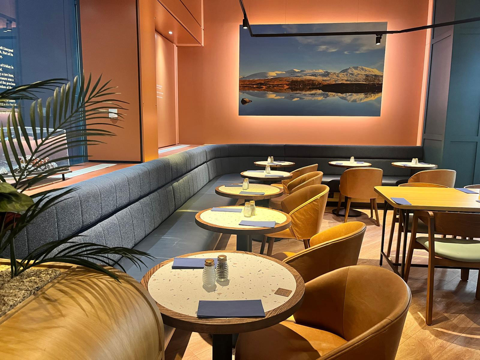 Caledonian Bar hero image